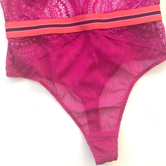 Victoria's Secret beautiful fuchsia teddy bodysuit - Picture 4 of 8
